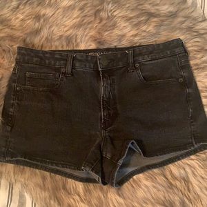 Black AMERICAN EAGLE jean shorts